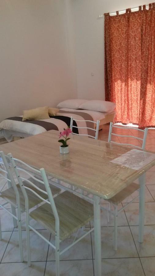 Apartman Lana Banjole Exterior foto